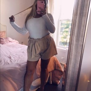 PRETTYLITTLETHING paper bag shorts.